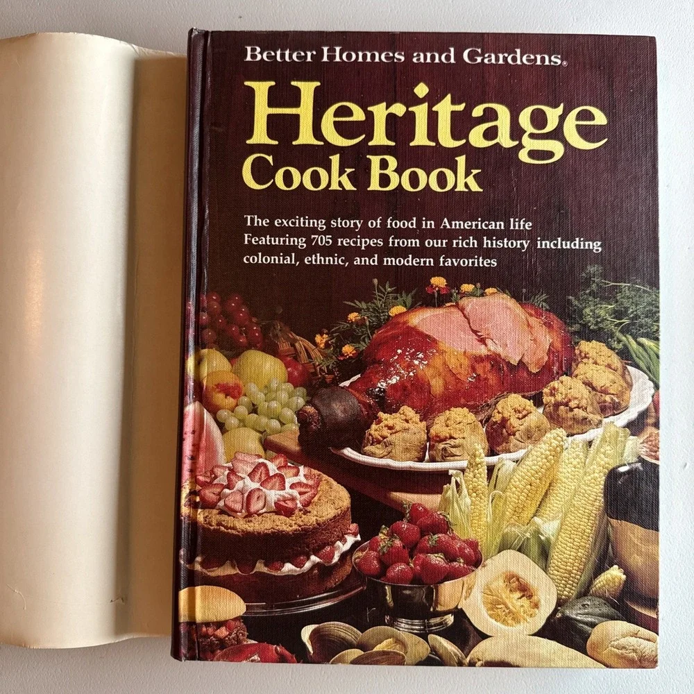 Better Homes and Gardens Heritage Cookbook 1975 HC/DJ Vintage American Cooking